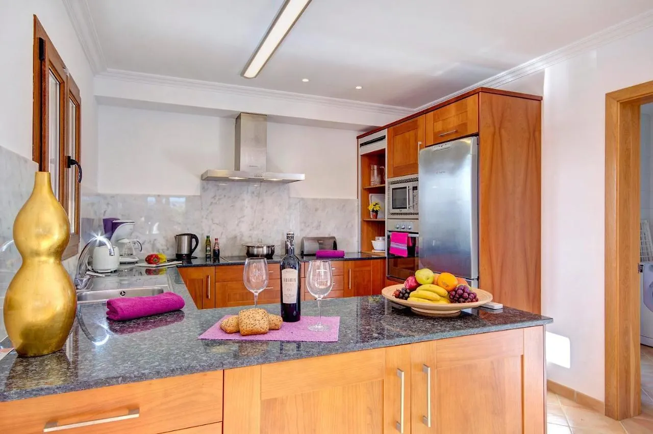 Villa Ibiza 4 bedroom villa, Cala'n Blanes Cala'N Blanes