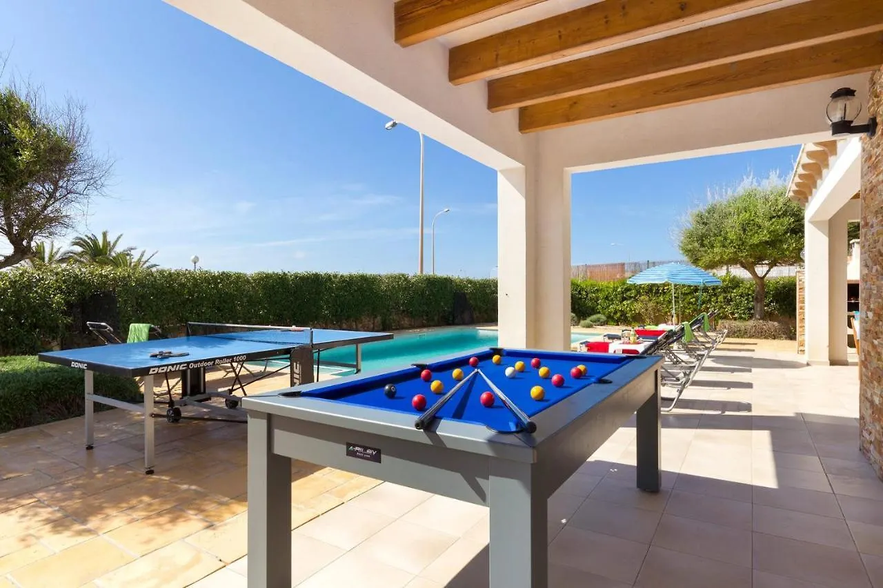 Ibiza 4 Bedroom Villa, Cala'N Blanes カラ・エン・ブラネス ヴィラ