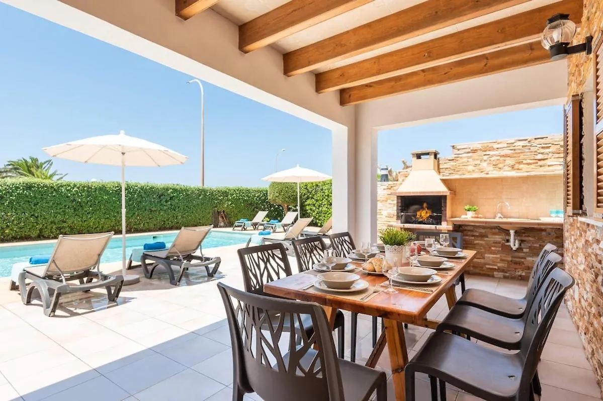 ヴィラ Ibiza 4 Bedroom Villa, Cala'N Blanes カラ・エン・ブラネス