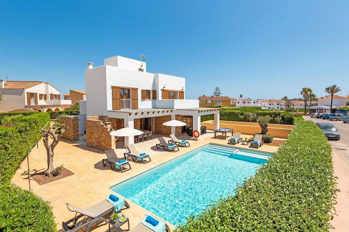 Ibiza 4 Bedroom Villa, Cala\'N Blanes location
